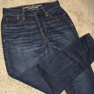 American Eagle High Rise Vintage Mom Jeans